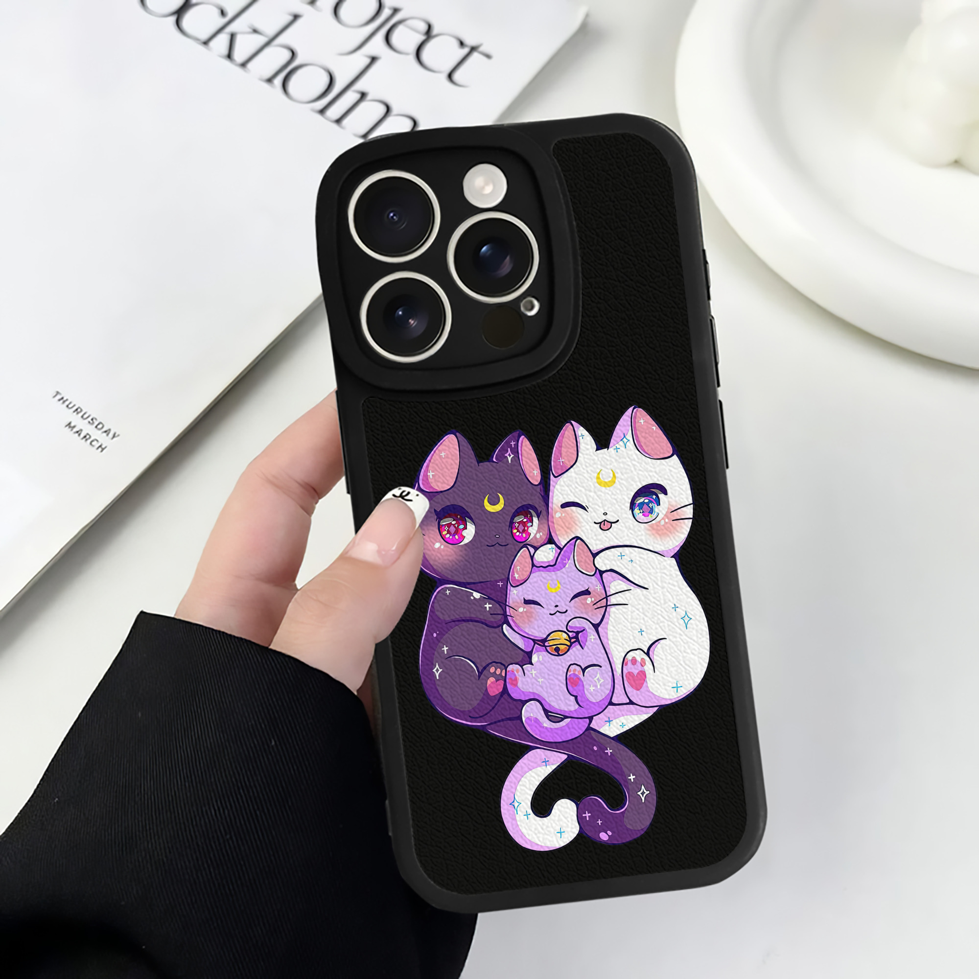 （画像用） 美少女戦士セーラームーン Sailor Moon 【iPhone 16シリーズ対応】シリコンスマホケース（レザー調） 材質：シリコン